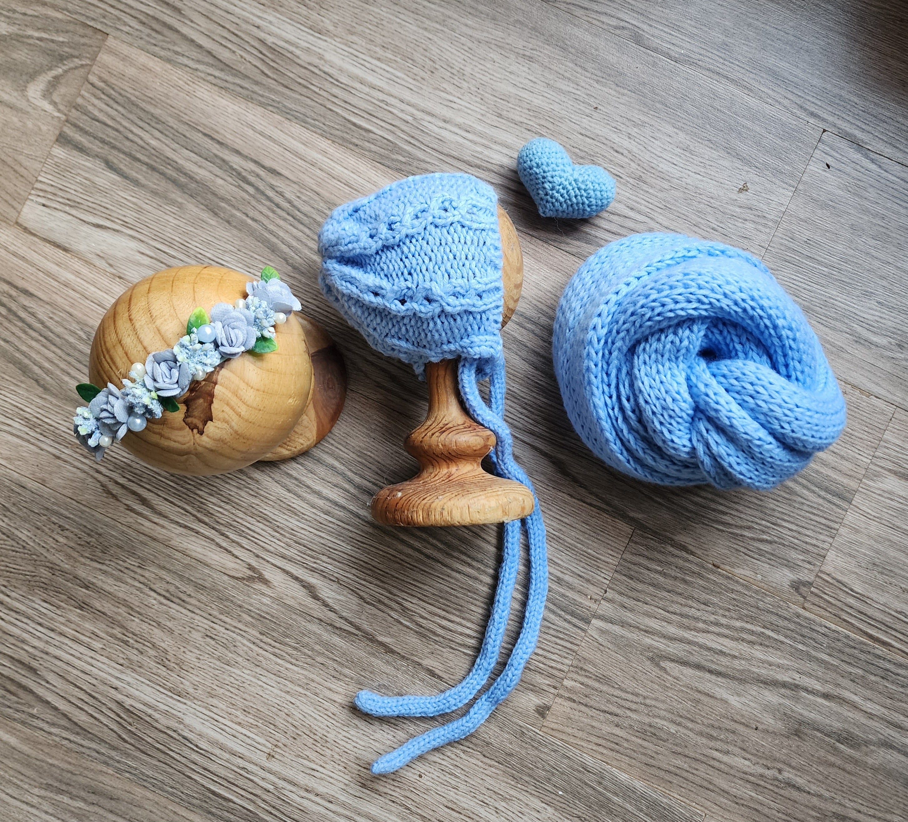 Knitted Wrap & Cap Set Type 2