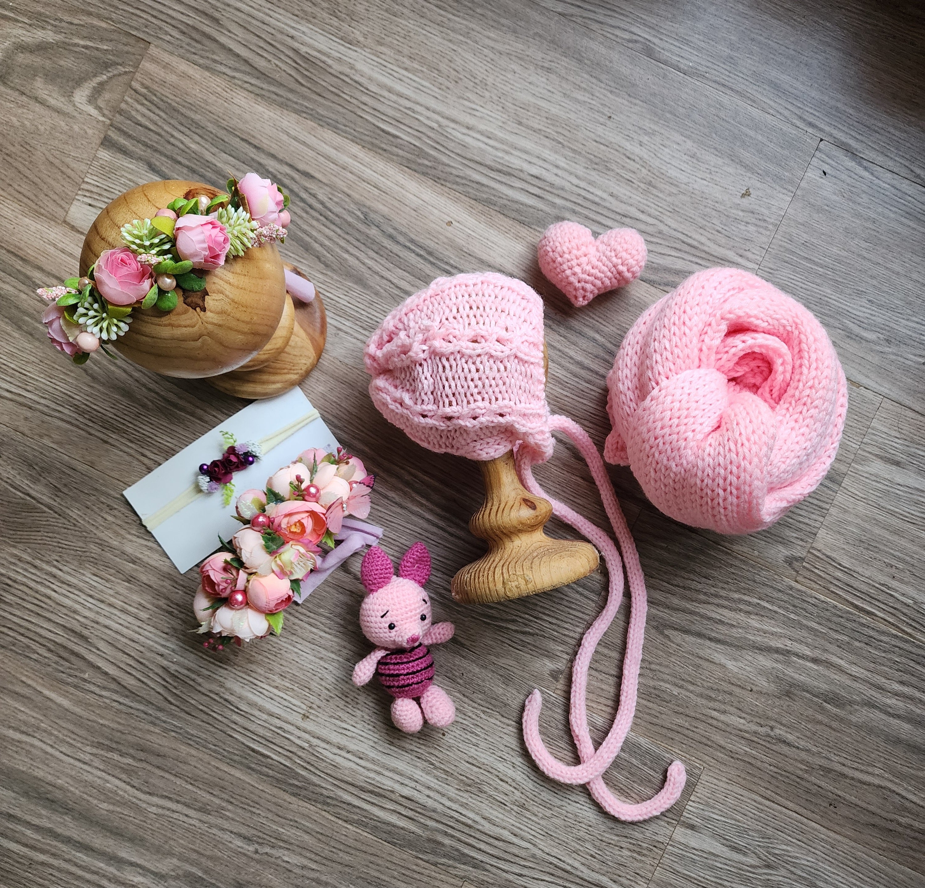 Knitted Wrap & Cap Set Type 2