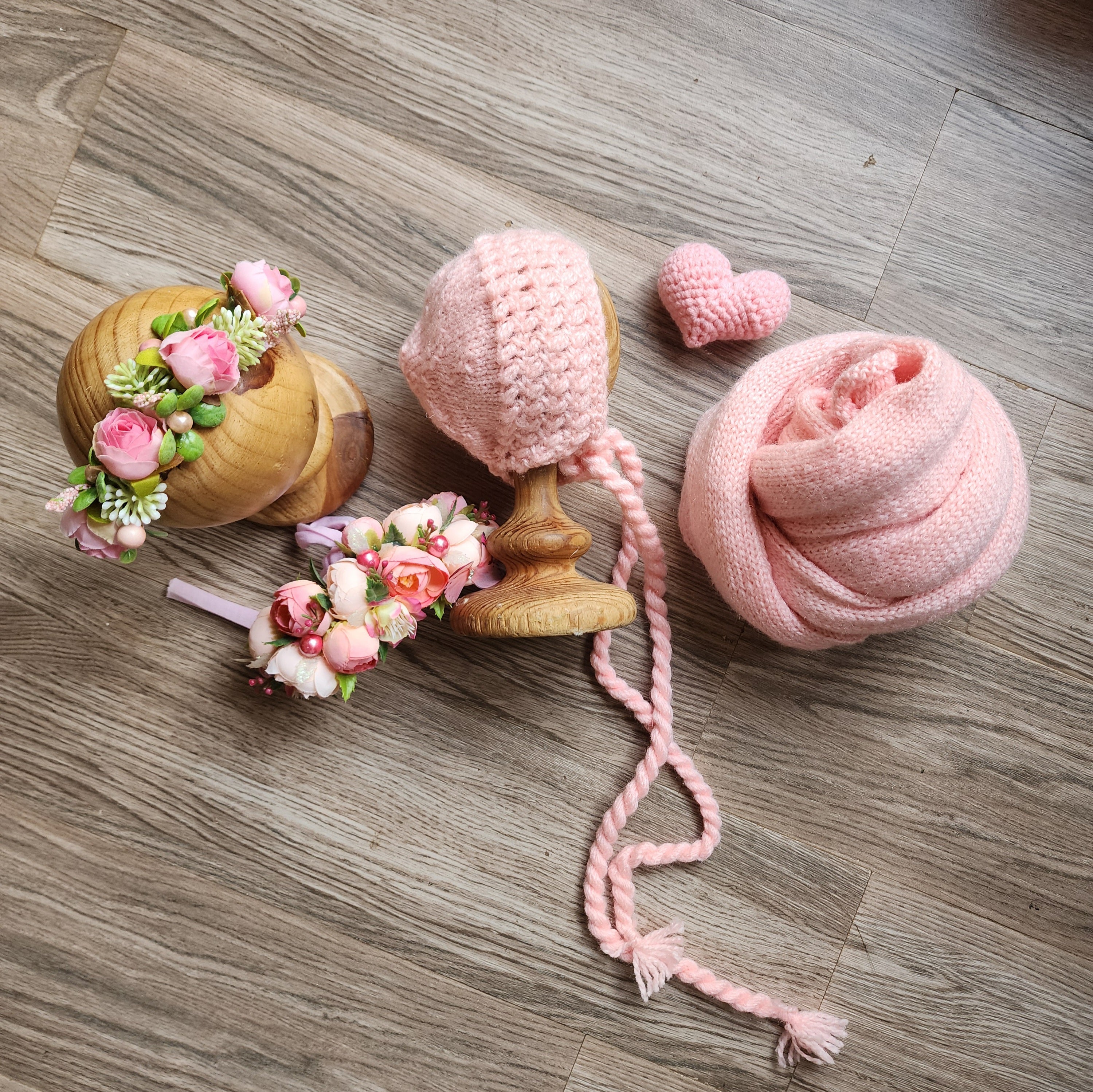 Knitted Wrap & Cap Set Type 2