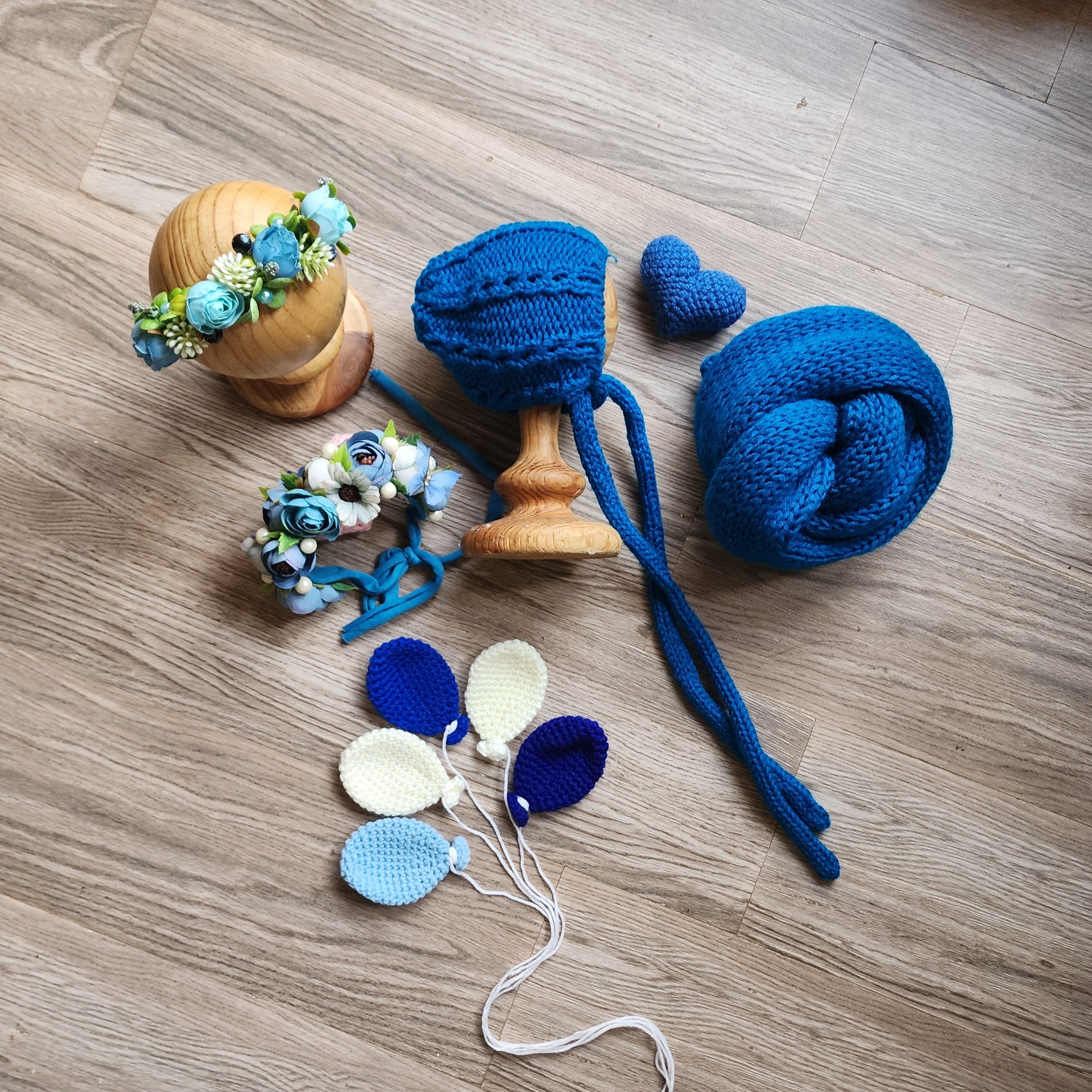 Knitted Wrap & Cap Set Type 2