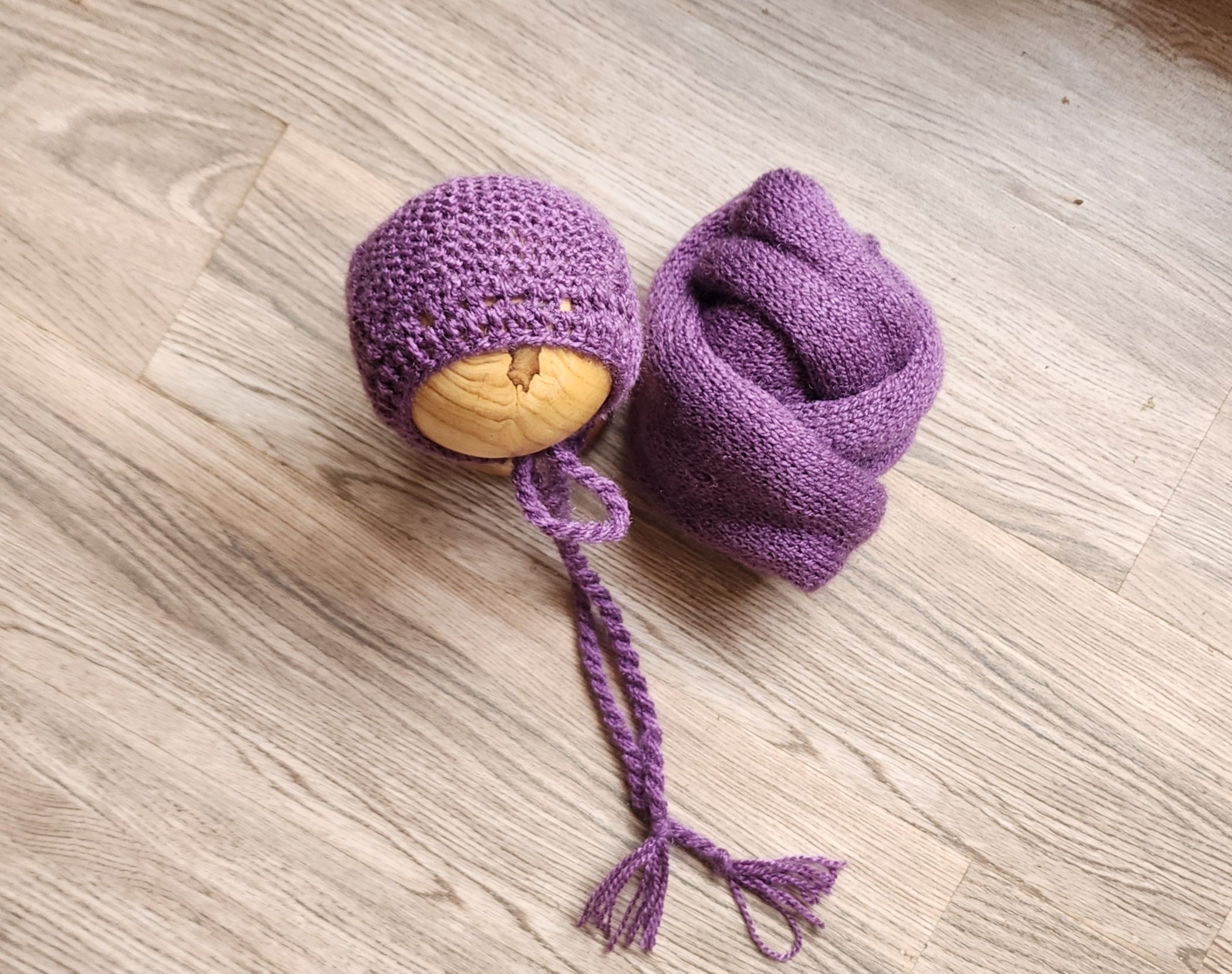 Knitted Wrap & Cap Set Type 4