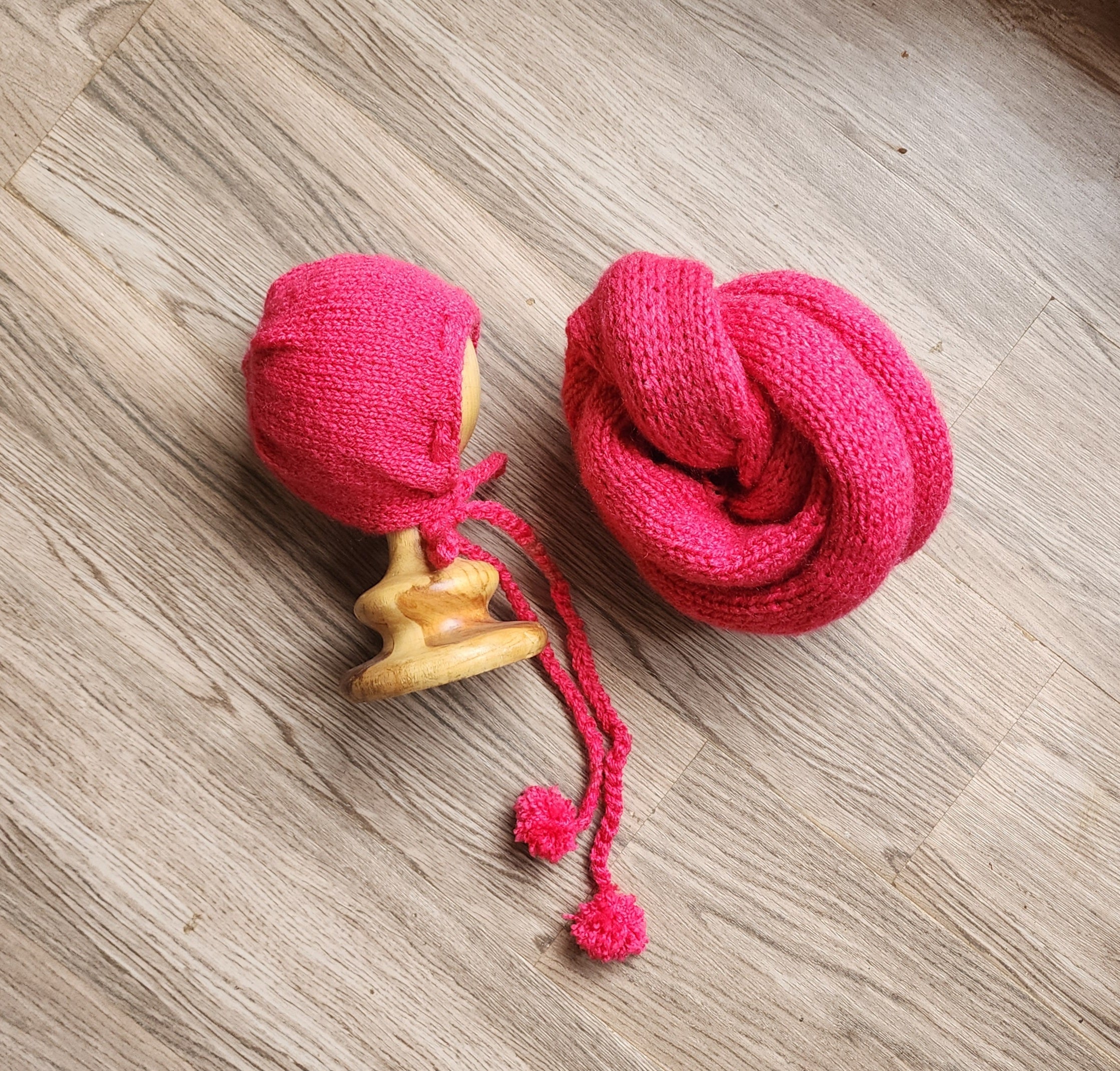 Knitted Wrap & Cap Set Type 4