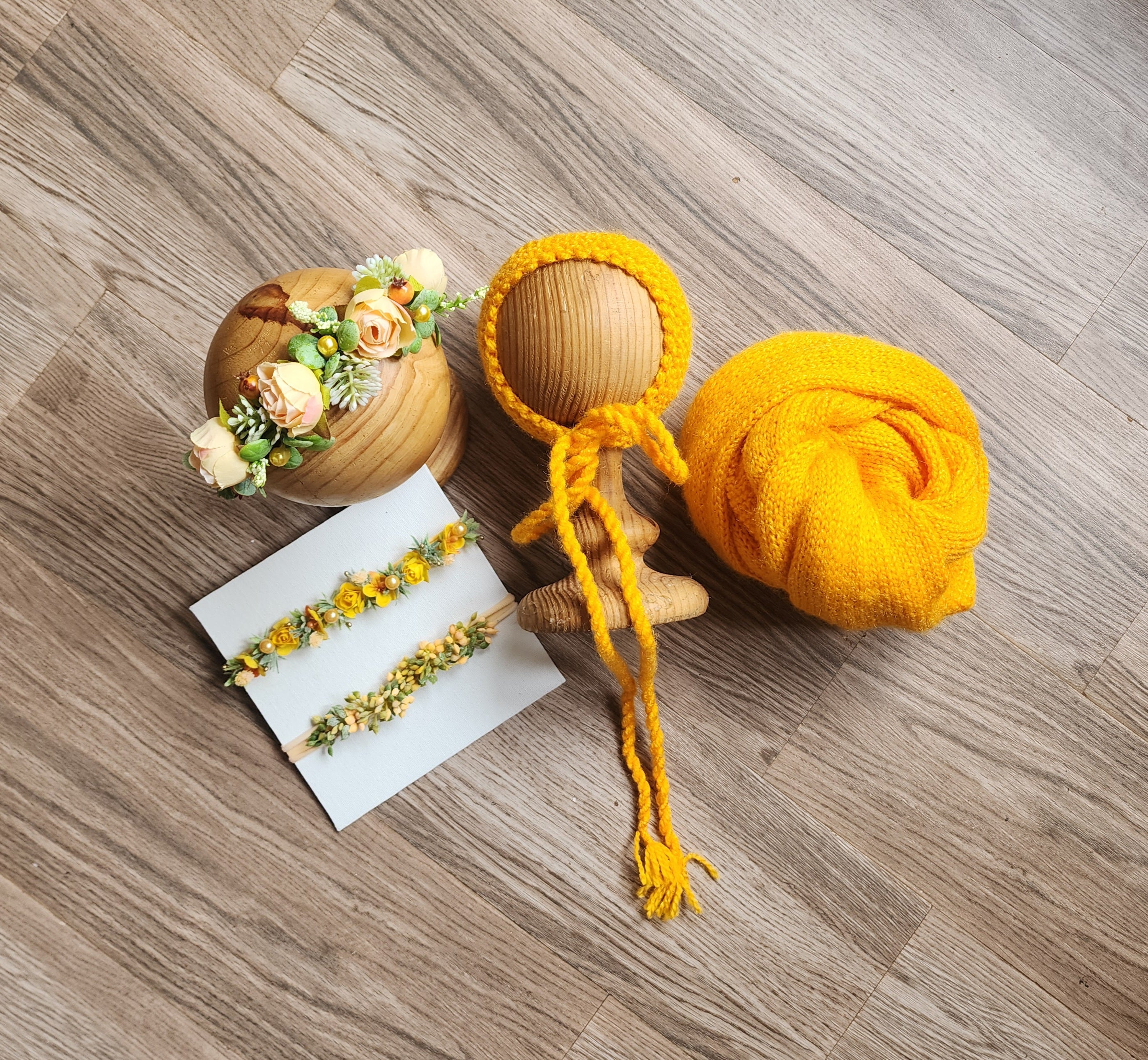 Knitted Wrap & Cap Set Type 2