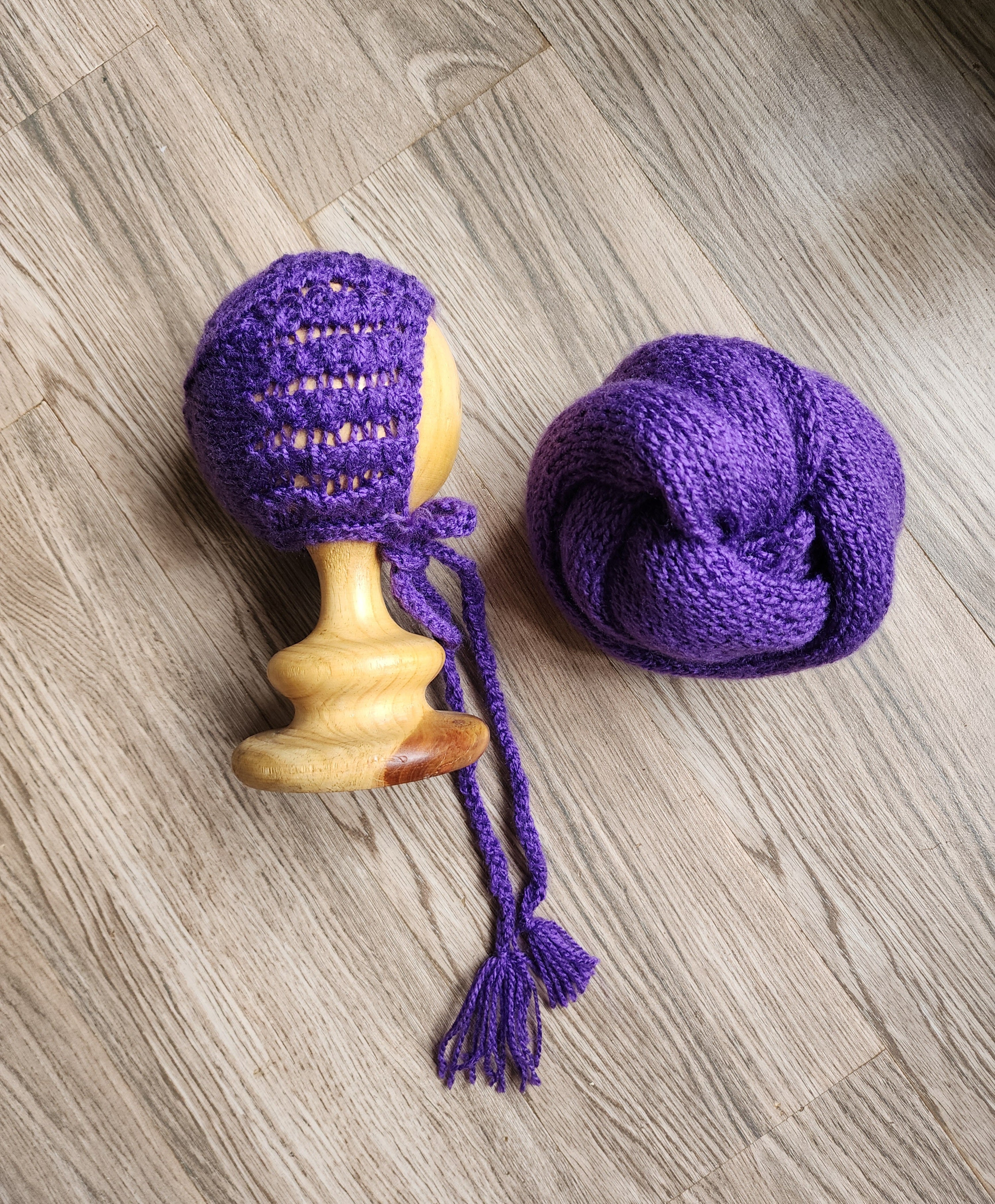 Knitted Wrap & Cap Set Type 4