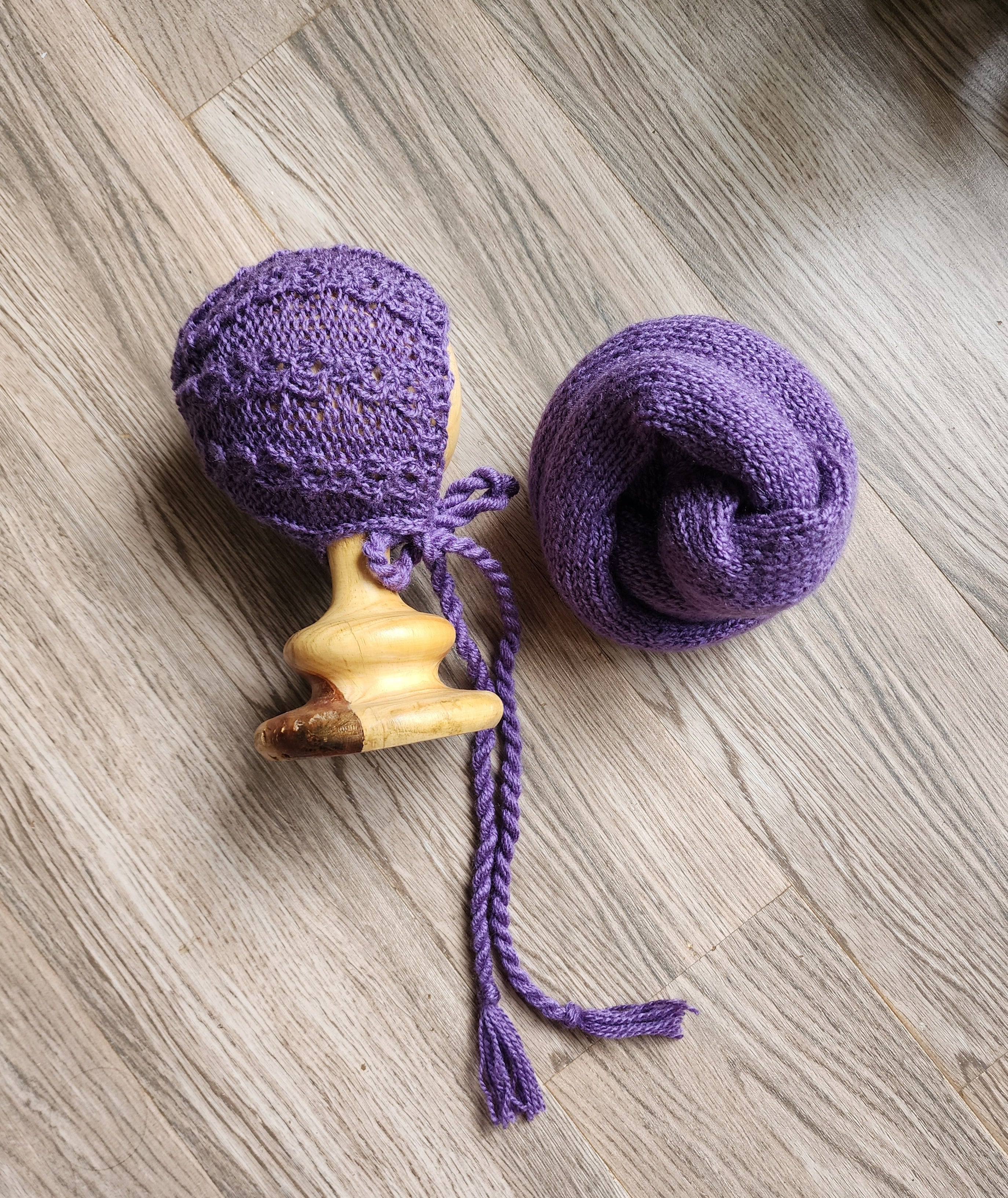 Knitted Wrap & Cap Set Type 4