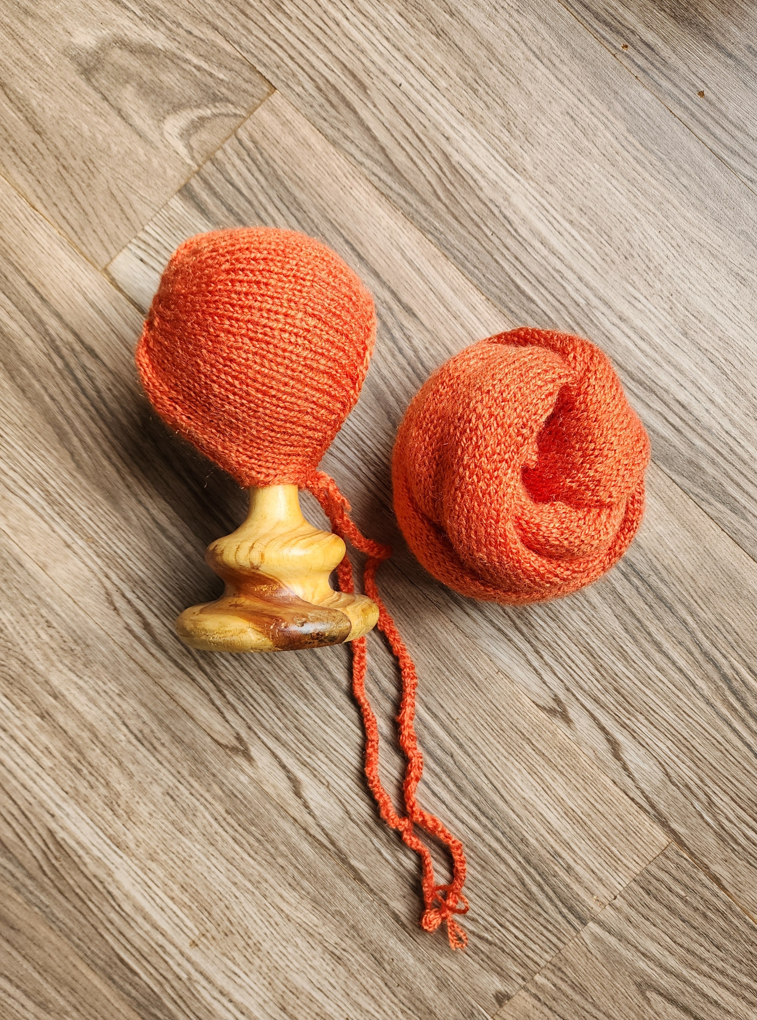 Knitted Wrap & Cap Set Type 4