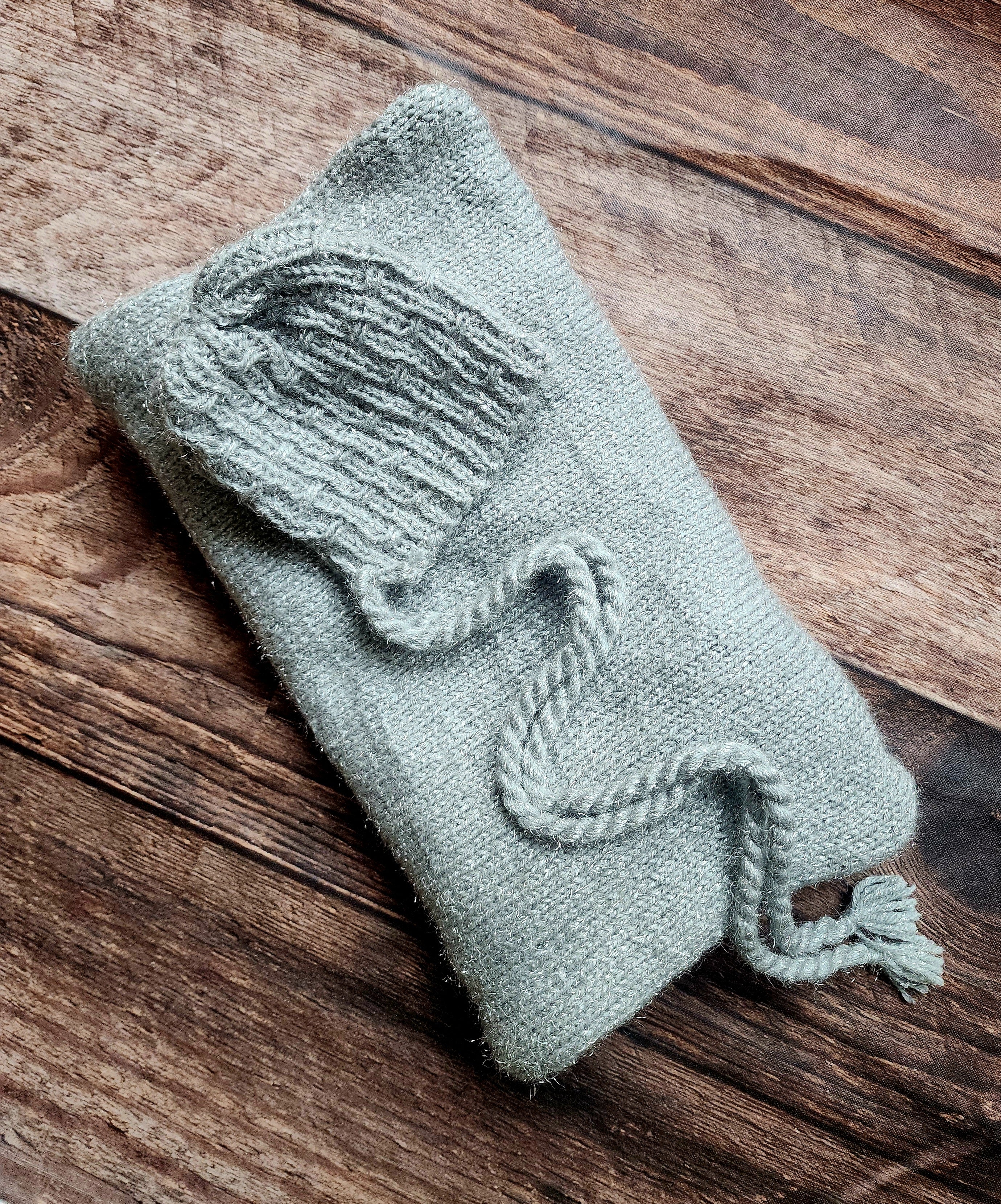 Knitted Wrap & Cap Set Type 1